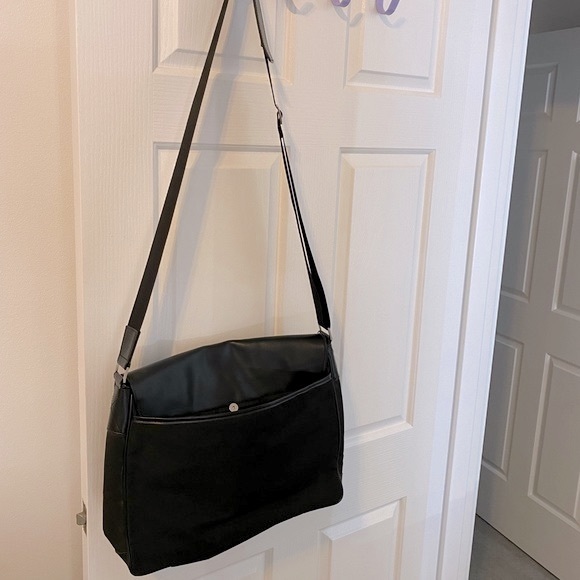 ✨Host Pick✨ Oroton Unisex Adjustable Satchel Bag~ JUST AS NEW - Picture 11 of 15